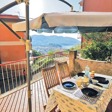 La Terrazza In Pozzuolo דירה *