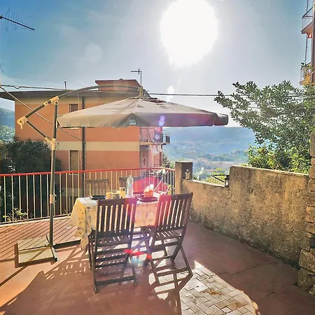 La Terrazza In Pozzuolo לריצ'י
